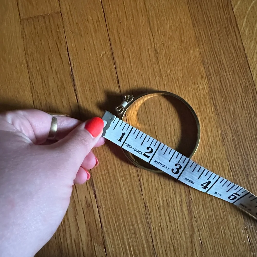 Kate Spade New York CREAM IVORY TAKE A BOW Gold CLASSIC Bangle Ribbon Bracelet